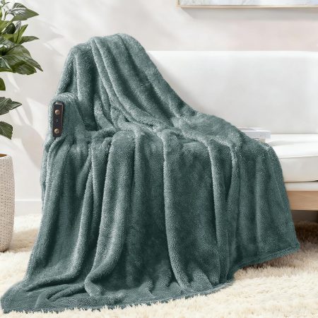 Plush Fuzzy Fleece Throw Blanket Extra Large, Super Soft, Fluffy and Warm Blankets for Couch, Bed, Suitable for All Seasons (50x70 Inches, Celadon)