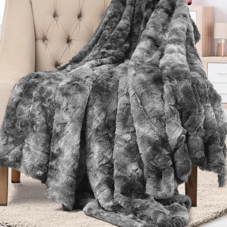 Soft & Comfortable Gray Faux Fur Throw Blanket for Couch - (50"x65") Minky & Fluffy Fall Blankets & Throws, Plush Fuzzy Cover for Bed, Sofa & Living Room - Cozy Home Decor